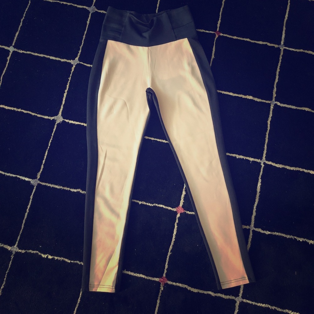 High waisted jeggings.